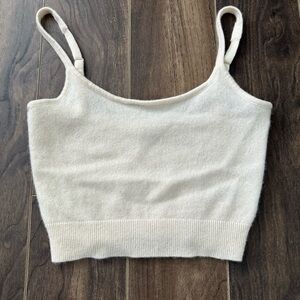 Aritzia Babaton Cream Fitted Crop Camisole